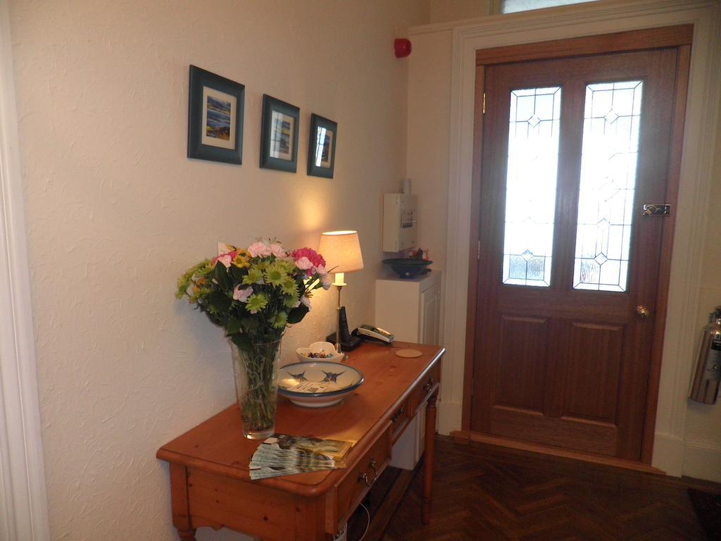 Kirn Douglas Park Guest House מראה חיצוני תמונה