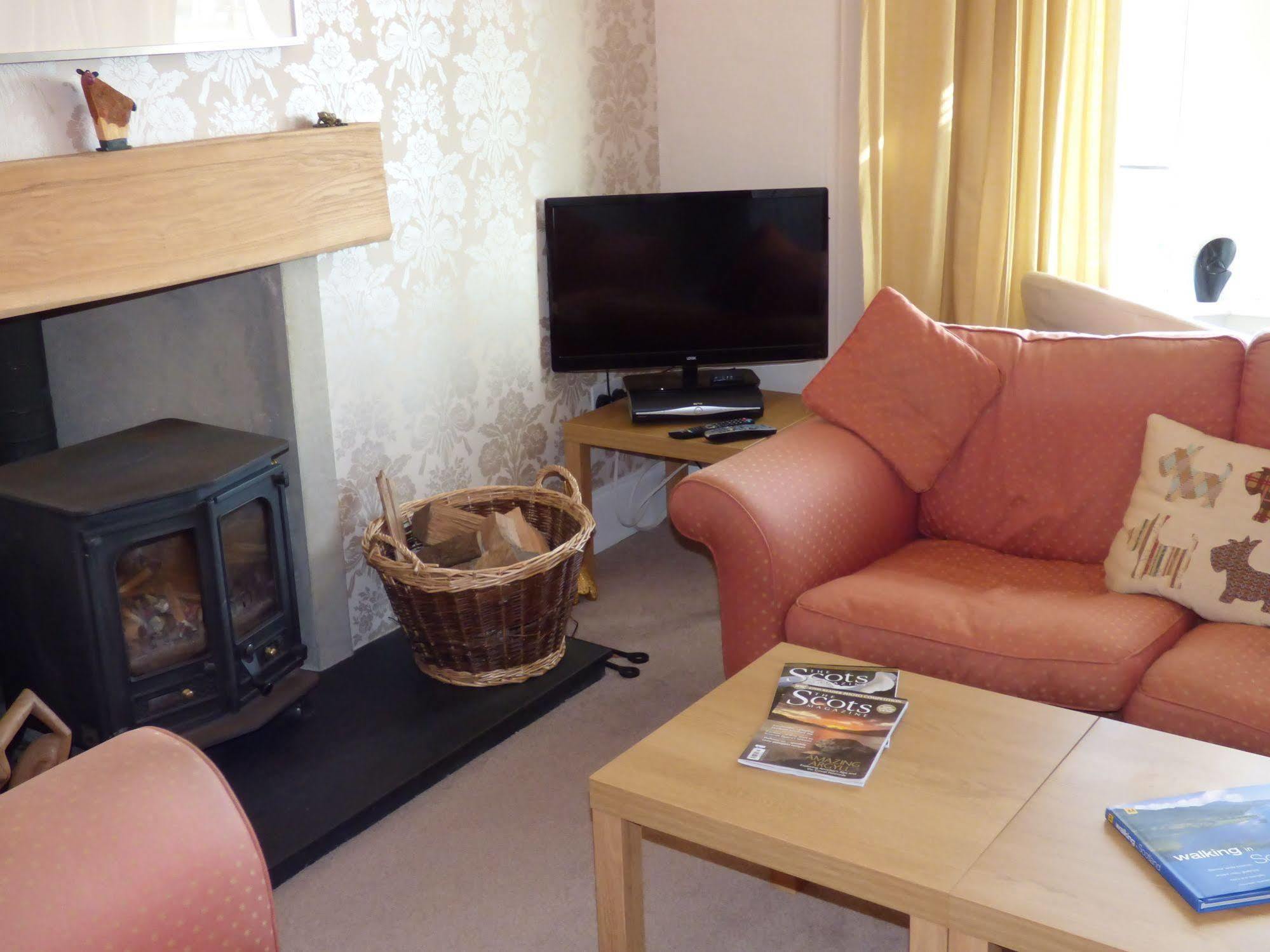 Kirn Douglas Park Guest House מראה חיצוני תמונה